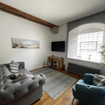Cozy Coastal Apartment Plymouth Eksteriør billede